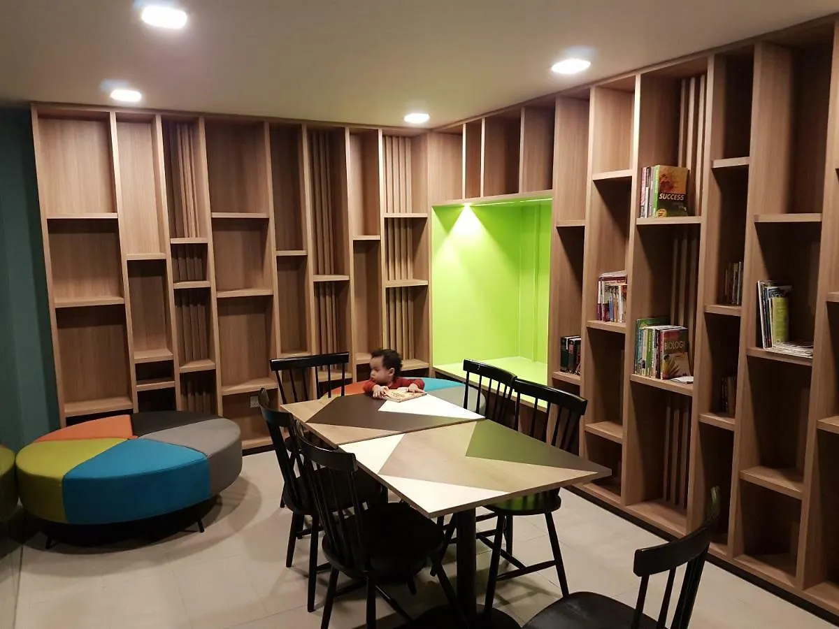 Aldridge Residence Tropical Suite - Emira Shah Alam Apartment